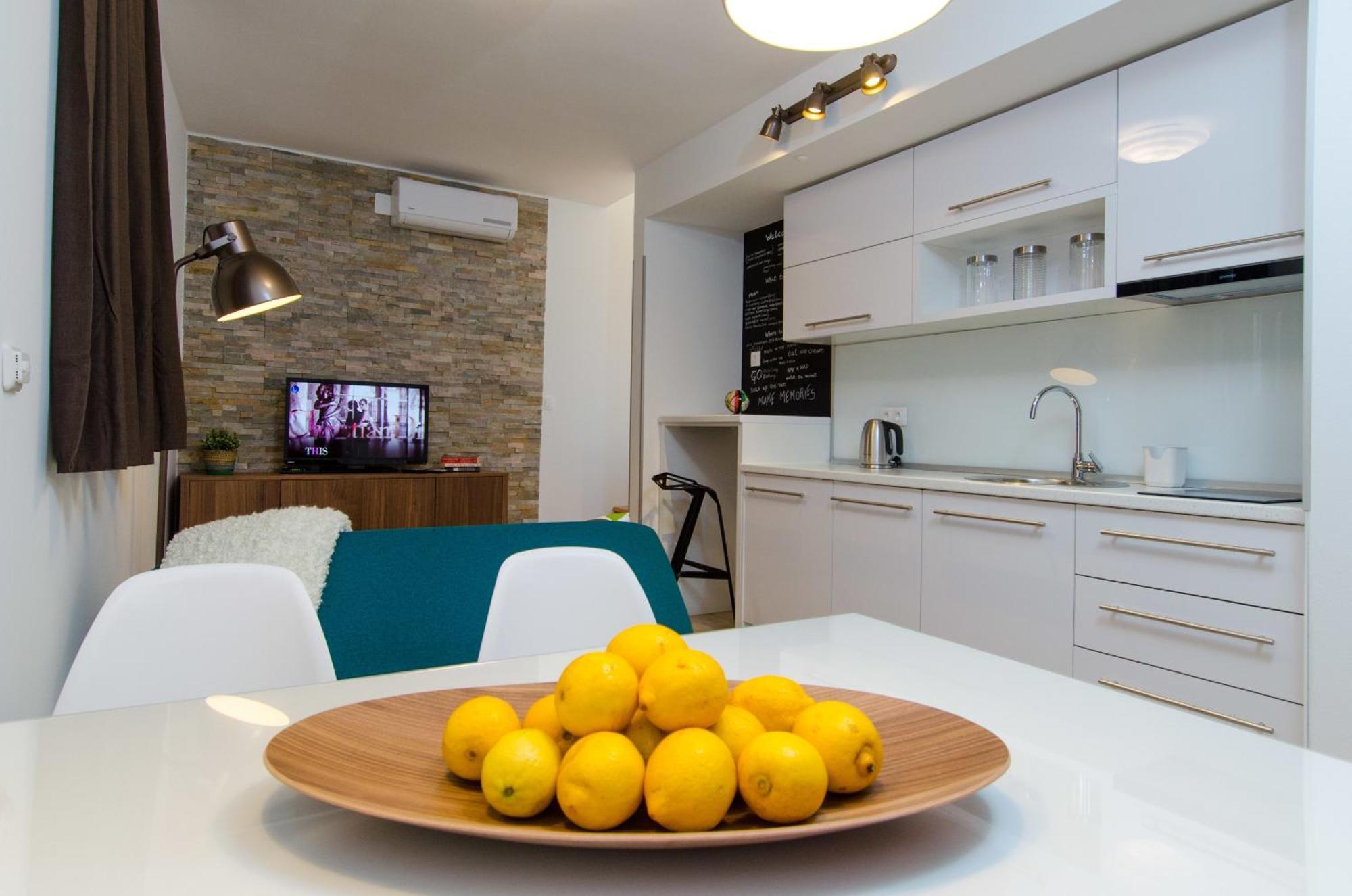 Apartments & Rooms Tiramola - Old Town Trogir Phòng bức ảnh