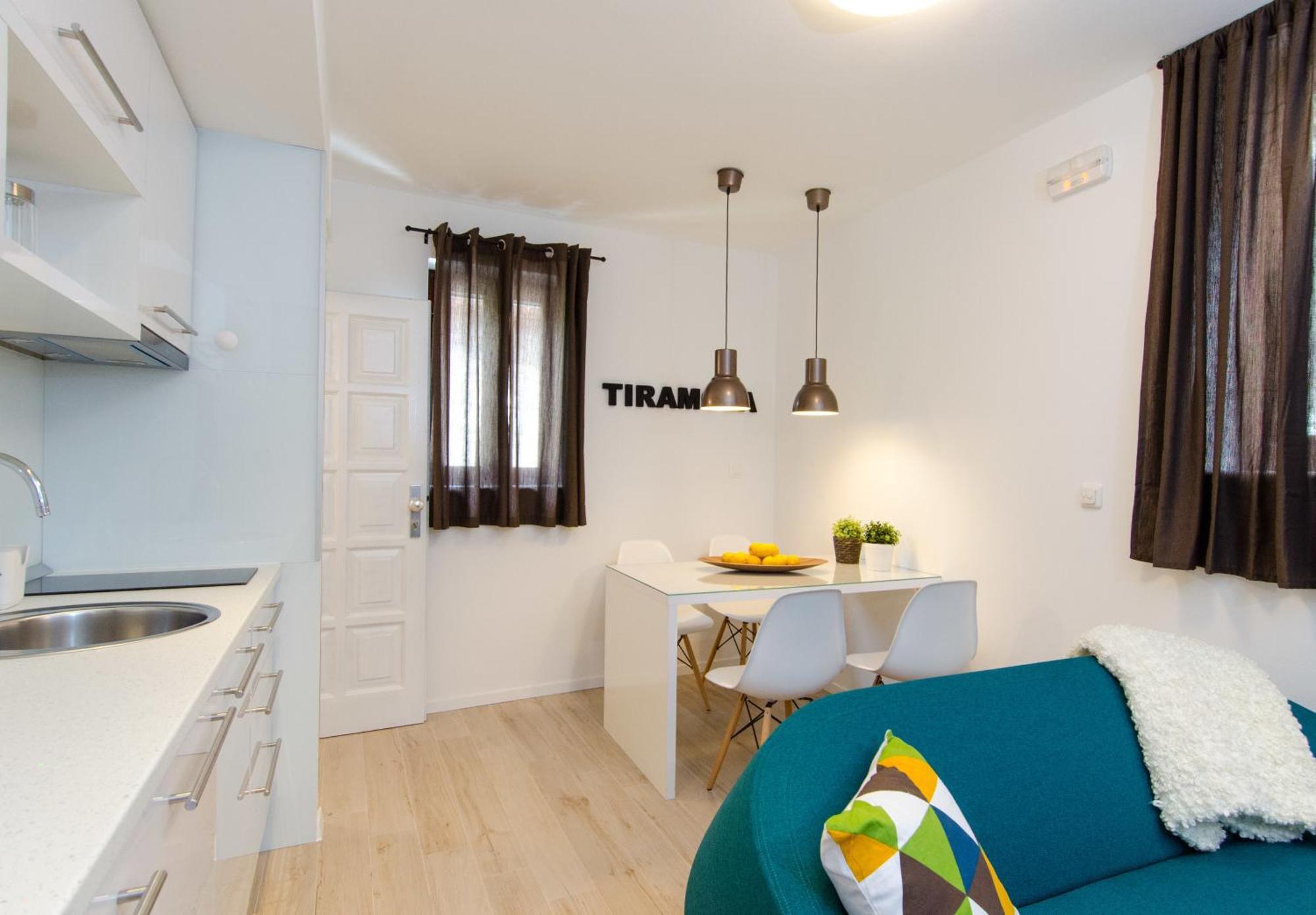 Apartments & Rooms Tiramola - Old Town Trogir Phòng bức ảnh